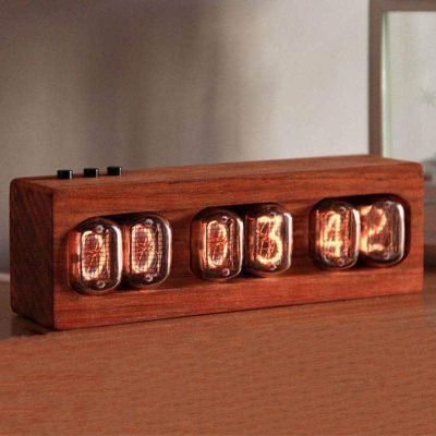 Horloge Nixie Bois - Objet Scientifique - Science Labs